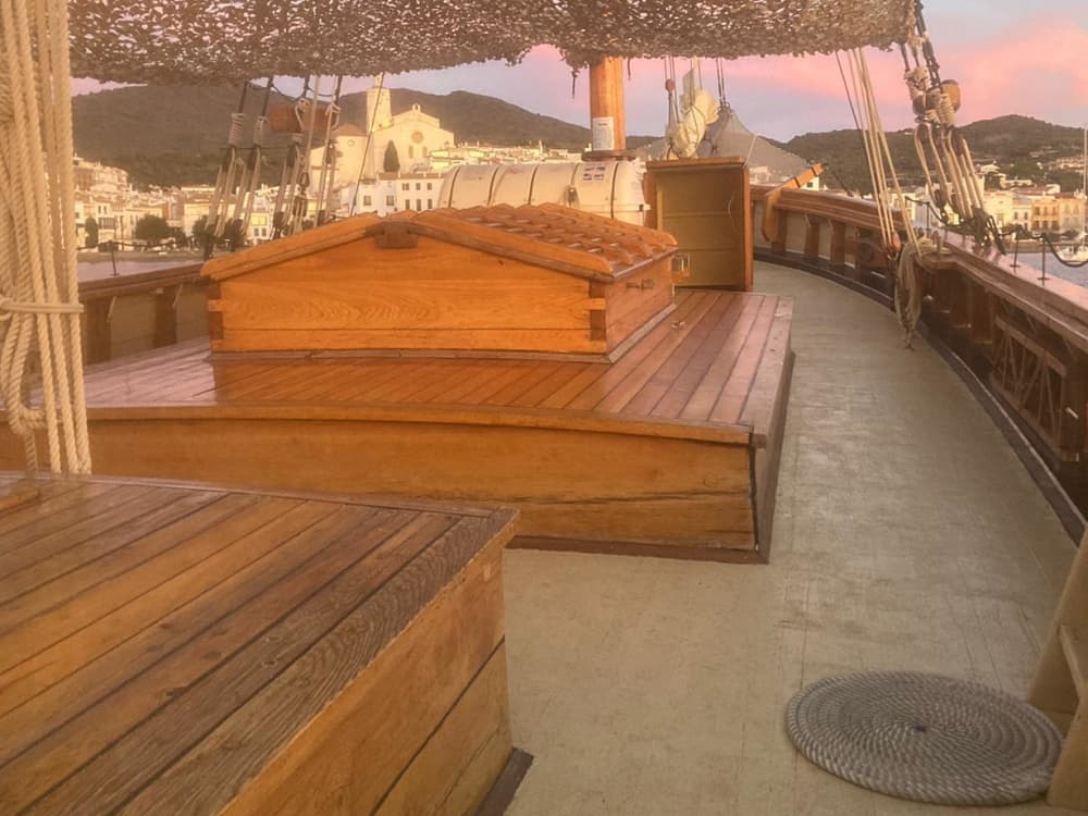 Sunset Sailing Experience from Palamós – Golden Hour on the Costa Brava