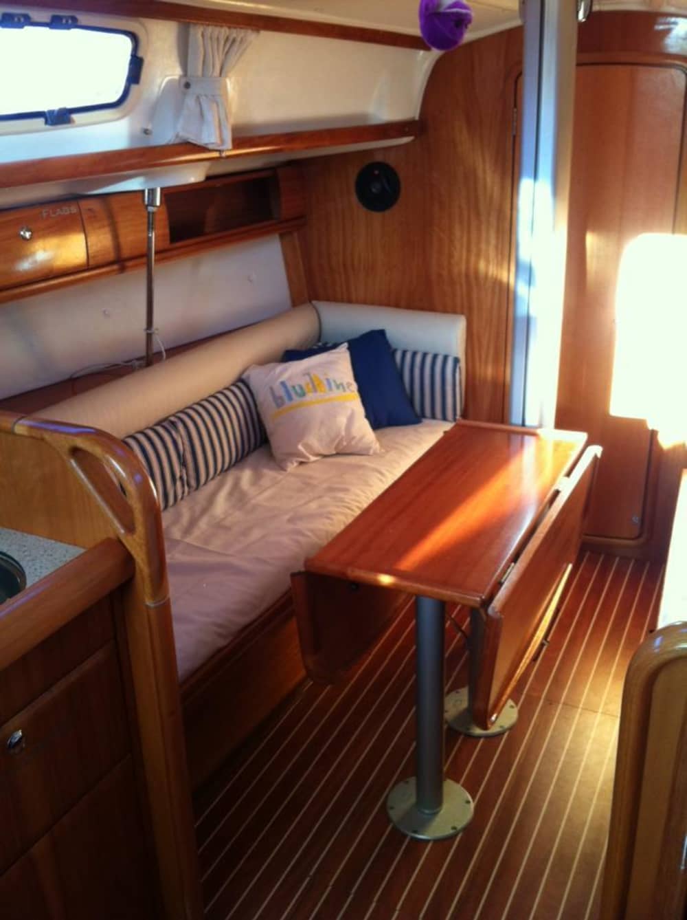 Segla med gudarna: En dag för att upptäcka Kalamata på en segelbåt