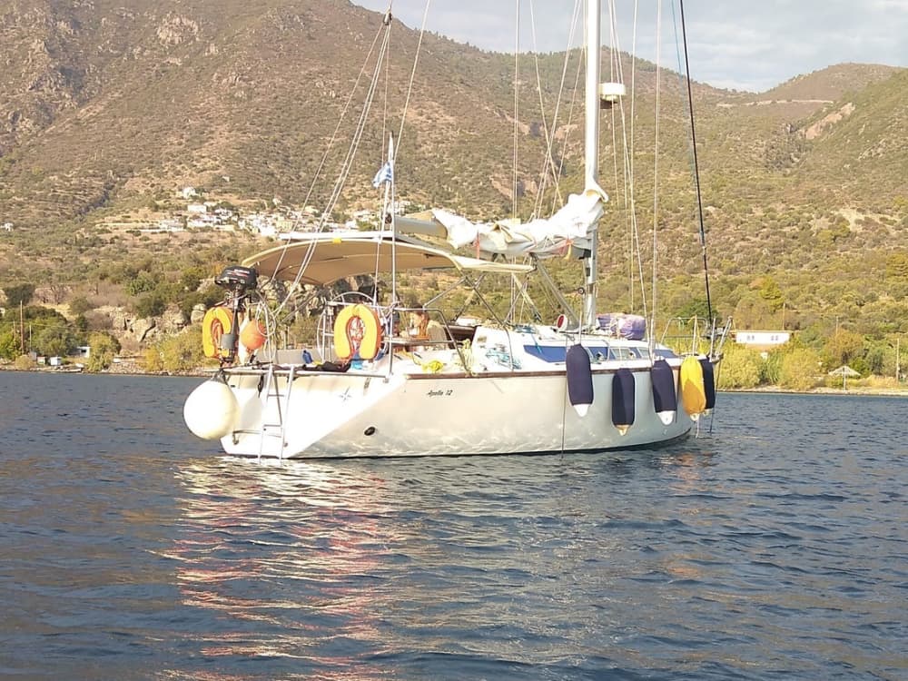 Set your course for joy: A full day of authentic sailing in Piraeus on a sailboat