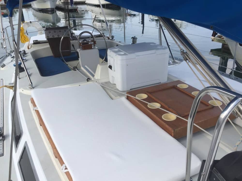 Full-day sailing experience on a sailboat in Puerto Vallarta