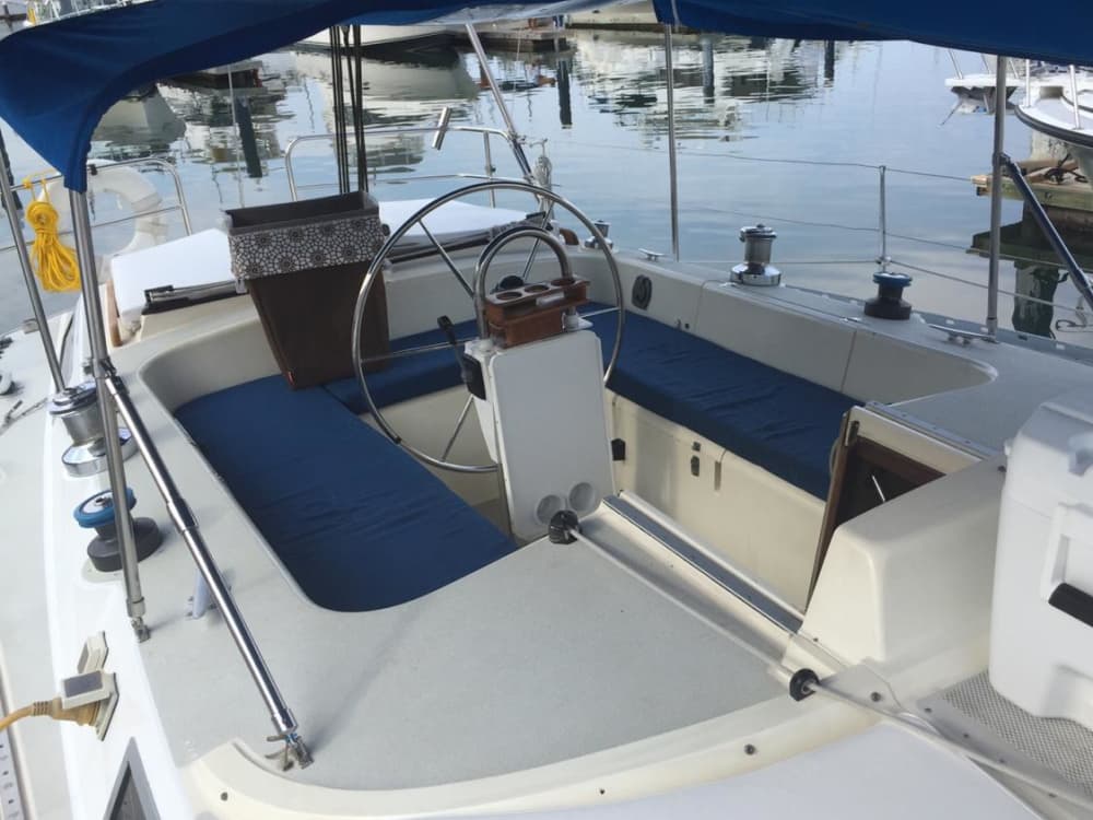 Full-day sailing experience on a sailboat in Puerto Vallarta