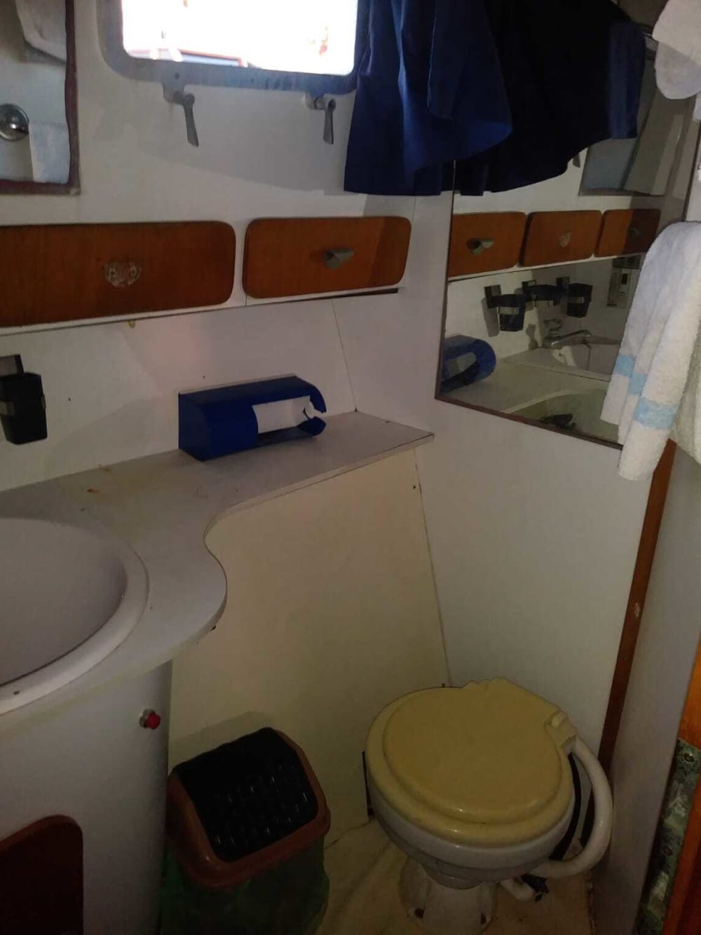 Découvrez Pantelleria lors d'une excursion d'une journée en bateau à moteur.