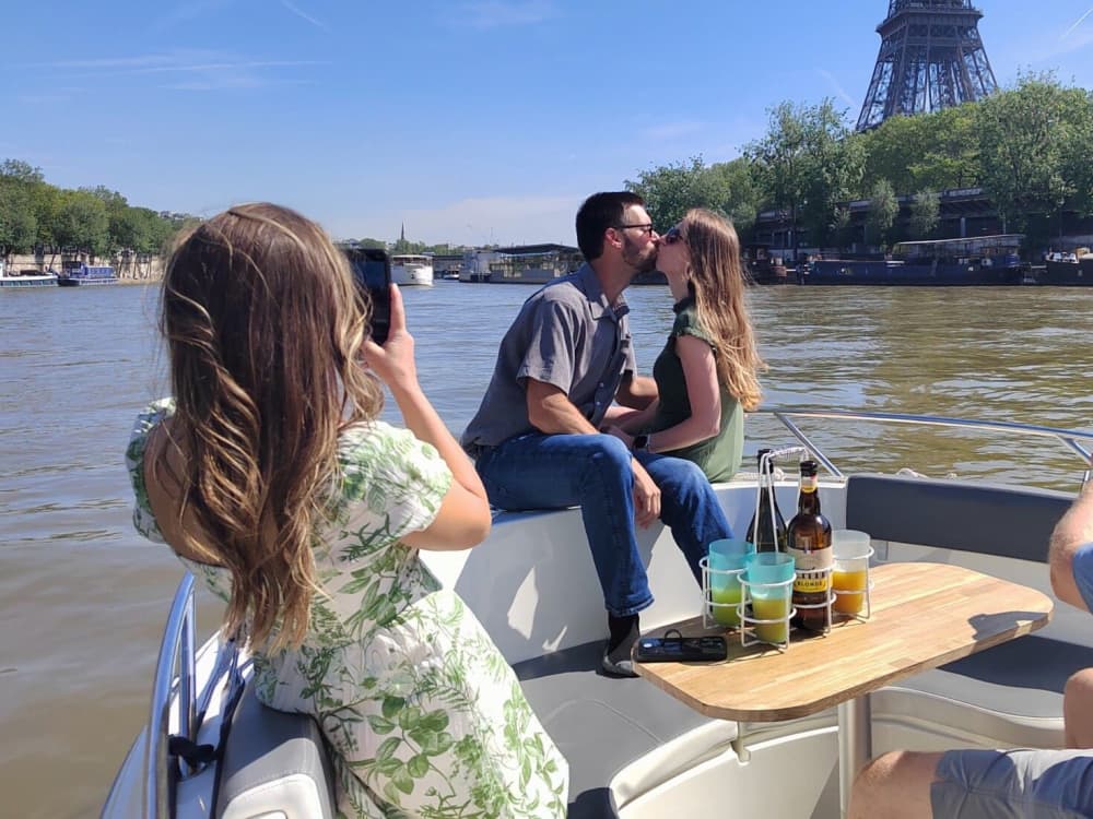 Paris Intime: Prywatny rejs w sercu Miasta Świateł