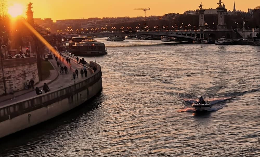 Paris Intime: Prywatny rejs w sercu Miasta Świateł