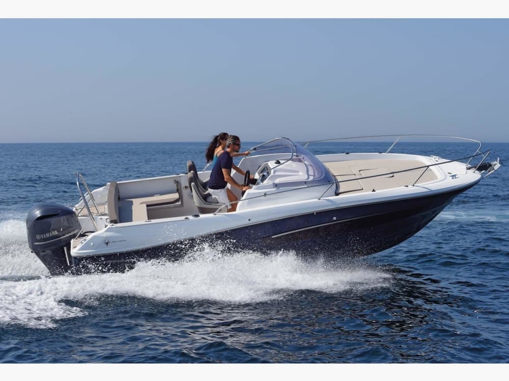 Geniet van een boottocht van 8,5 uur op een motorboot om Cap d'Agde te verkennen.