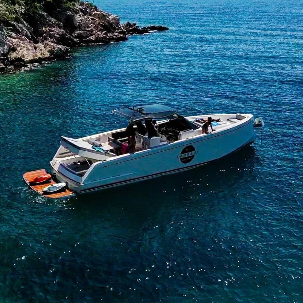 Entspannen Sie sich bei einer 4-stündigen Bootsfahrt in Ičići