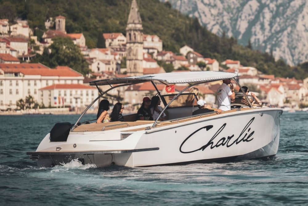 Détendez-vous lors d'une excursion en bateau de 4 heures à Kotor.