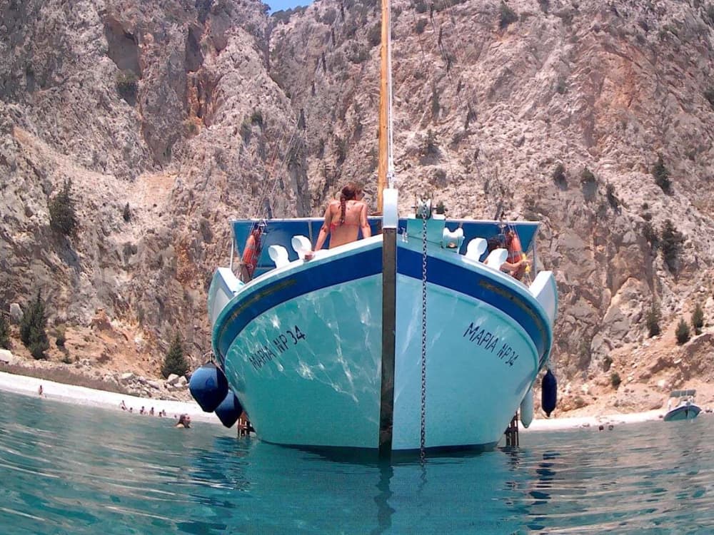 Ciesz się luksusem Ano Symi, spędzając cały dzień na gulecie