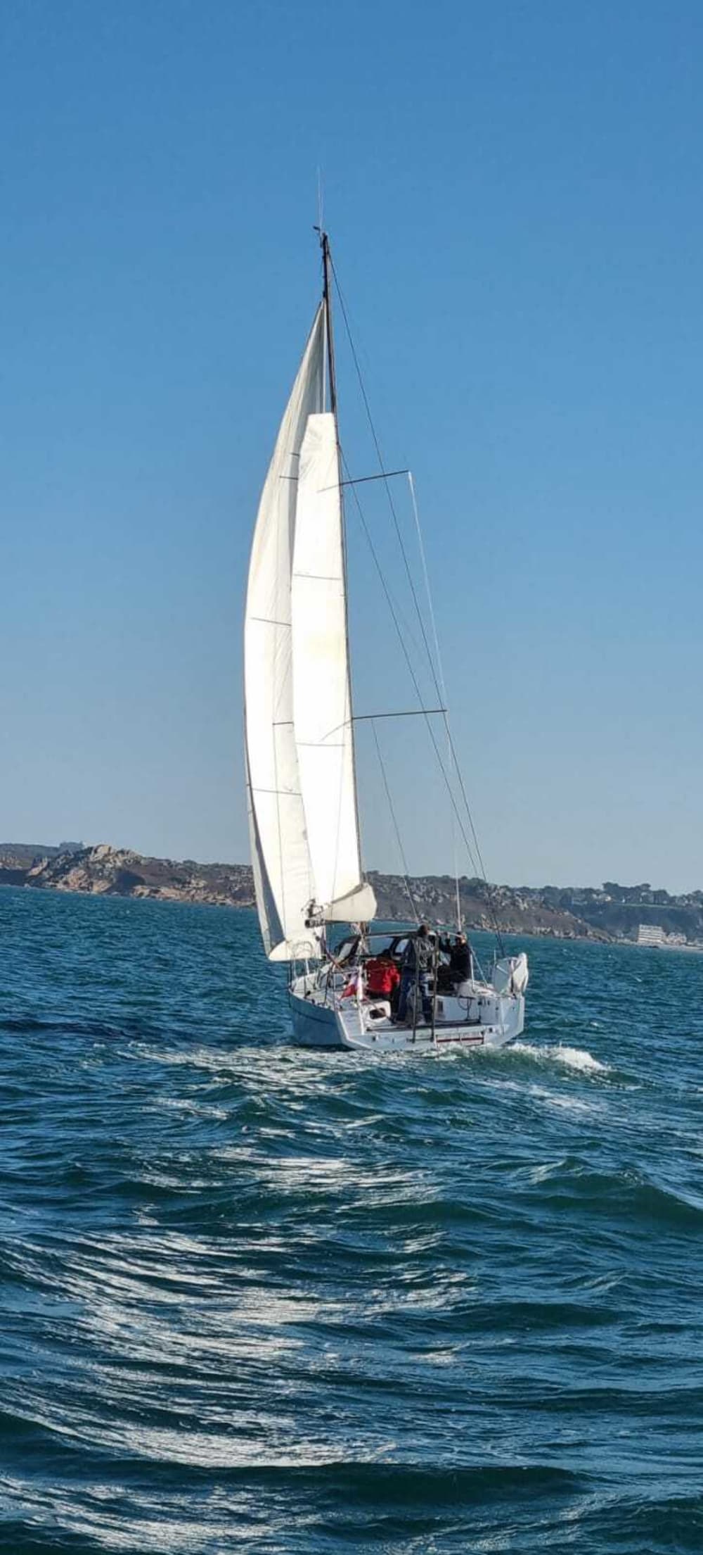 Location de voilier à la journée à Trebeurden