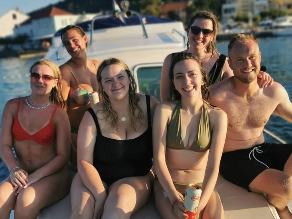 Island Hopping Adventure from Zadar – Explore Ošljak, Ugljan & Frnaža