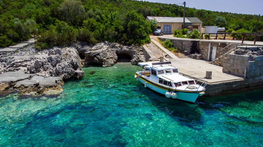 Excursión al Paraíso Escondido: Nade, bucee y relájese en Tjesna Luka, Veslo y Dobra Luka
