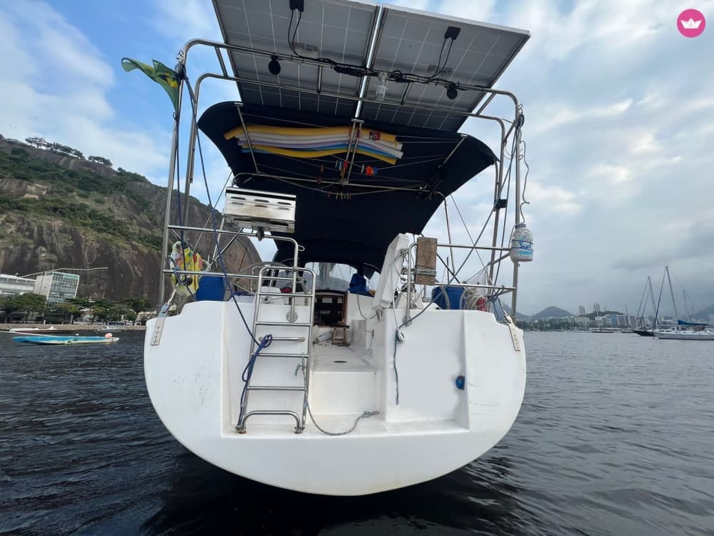 Rives cachées d'Itaipu et d'Urca