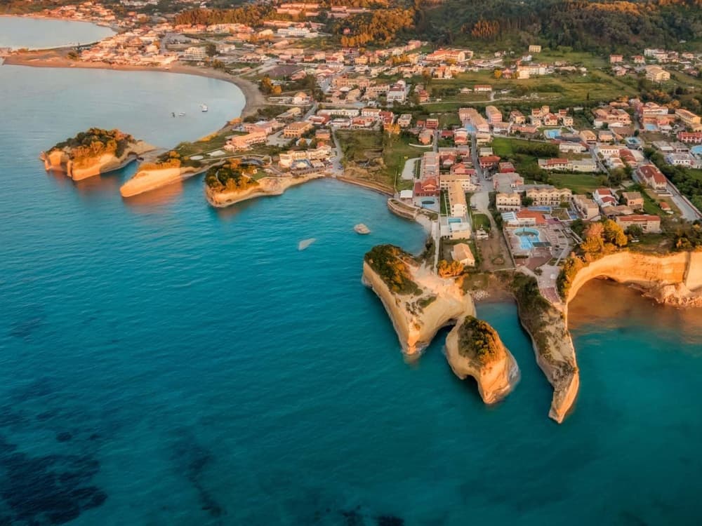 Heldagskryssning på norra Korfu – En premiumupplevelse för par, vänner och familjer