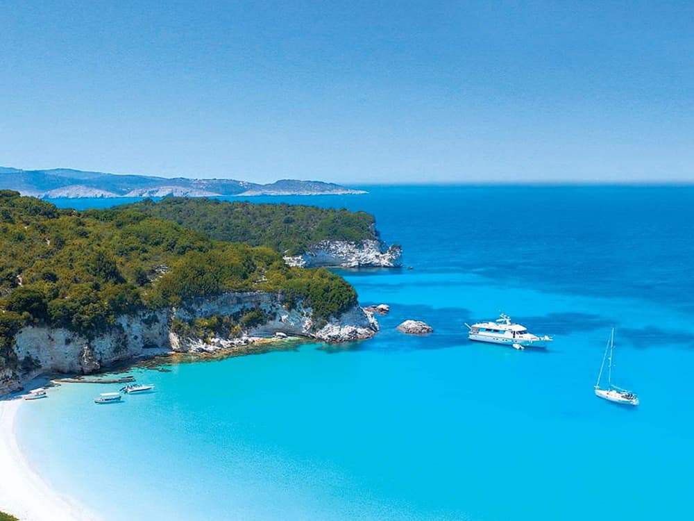 Crociera di un giorno intero nel nord di Corfù: un'esperienza premium per coppie, amici e famiglie