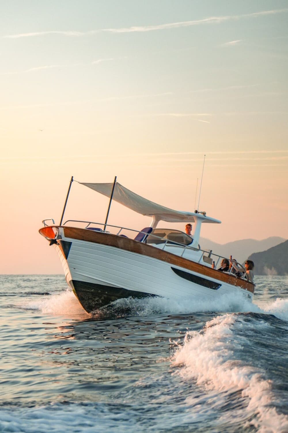 Полный день 5 Terre на традиционном Гоццо