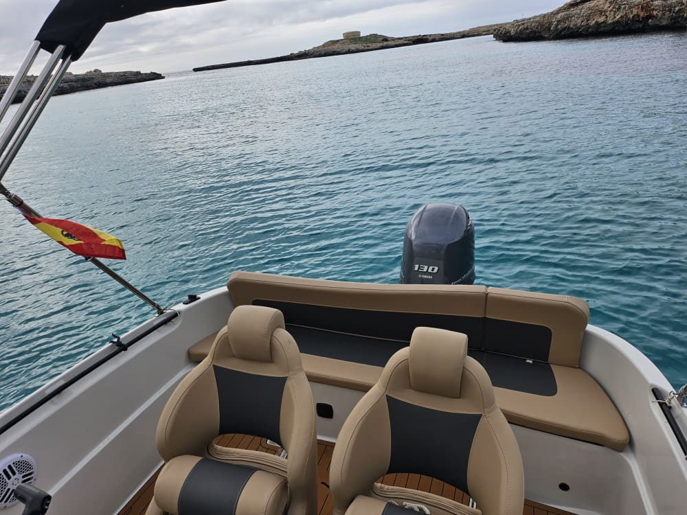 Menorca-Erlebnis: Strände, Buchten und türkisfarbenes Meer