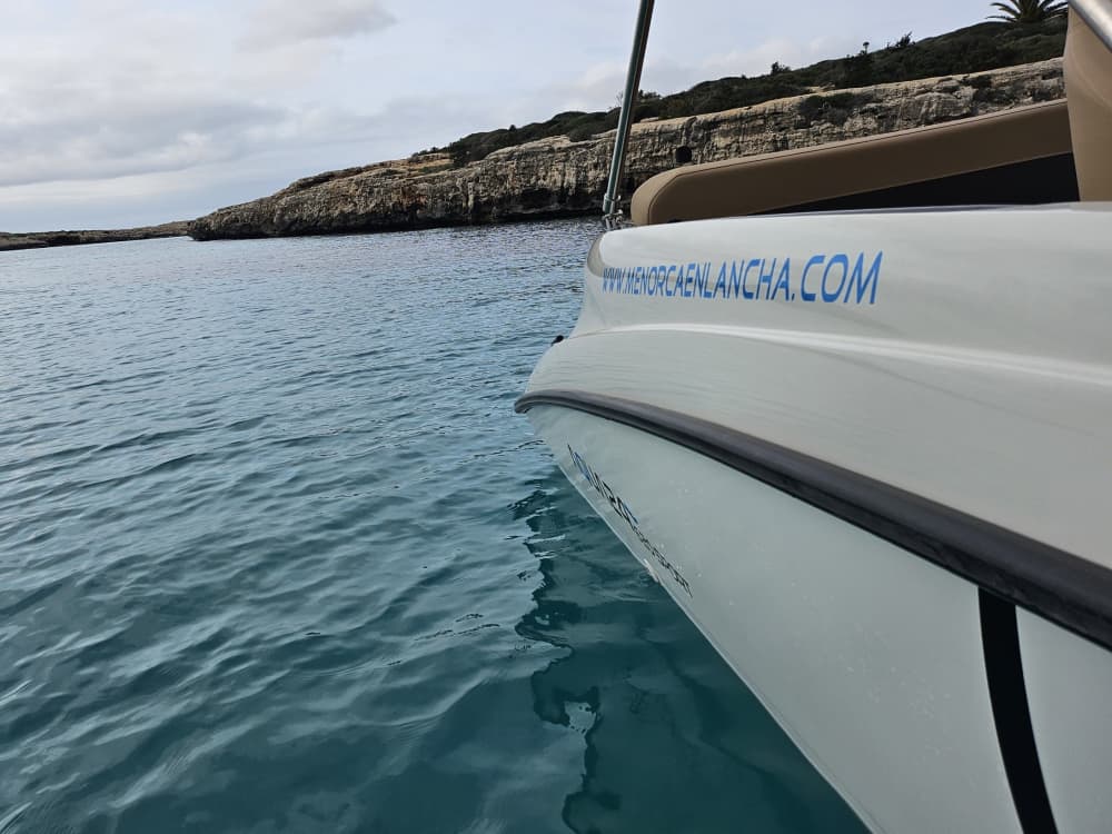 Menorca-Erlebnis: Strände, Buchten und türkisfarbenes Meer