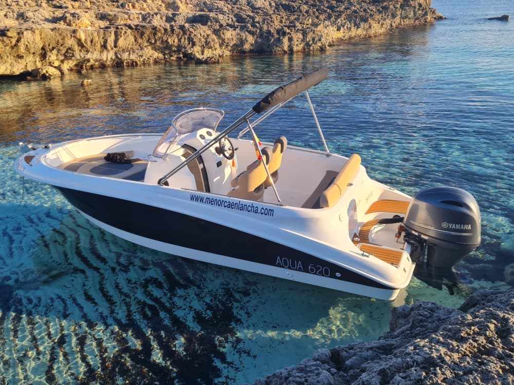 Menorca-Erlebnis: Strände, Buchten und türkisfarbenes Meer