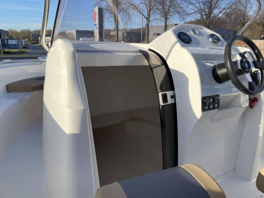 Menorca-Erlebnis: Strände, Buchten und türkisfarbenes Meer