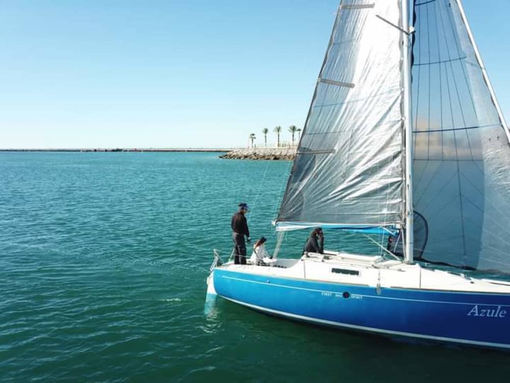 Pura alegría de navegar: Experimenta la magia de Portimão