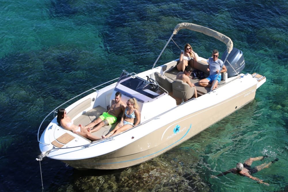 Entdecken Sie Menorca mit dem Boot – Das komplette Erlebnis