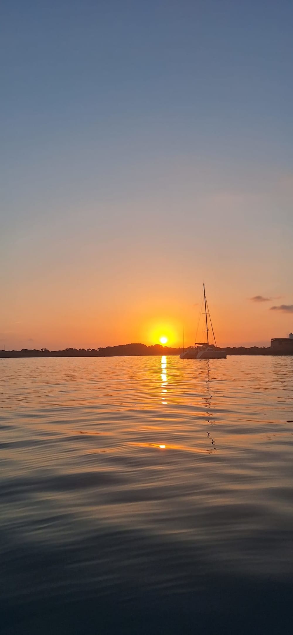 Location de catamaran pour admirer le coucher de soleil depuis Formentera