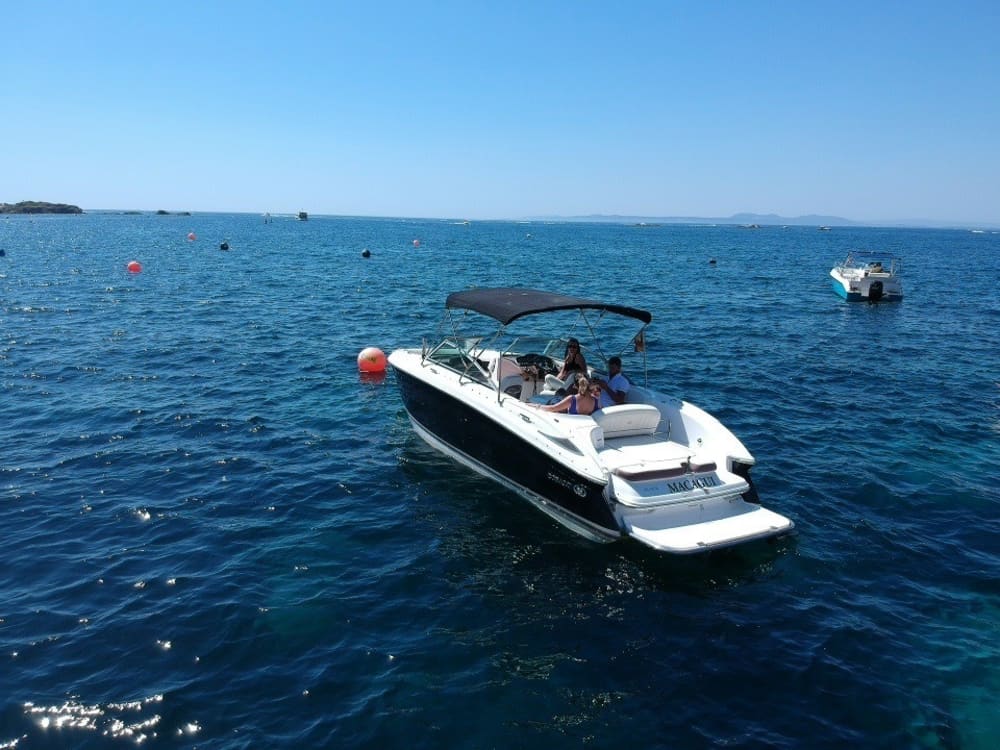 Fuga da Empuriabrava: 3 ore e 30 di relax su un motoscafo