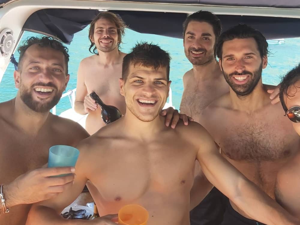 Atardecer mágico al amanecer con baño en aguas termales.