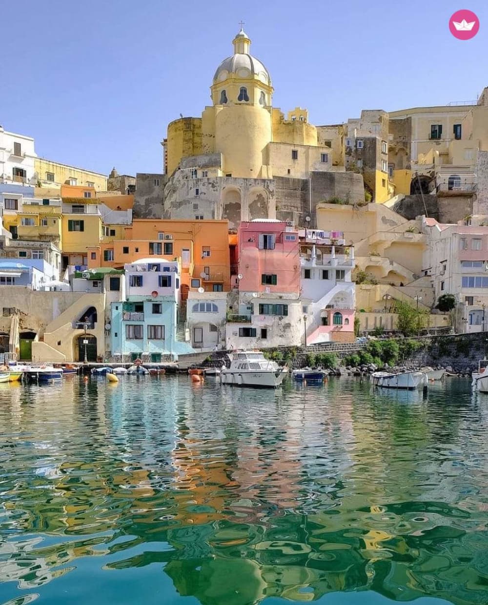 Atardecer mágico al amanecer con baño en aguas termales.