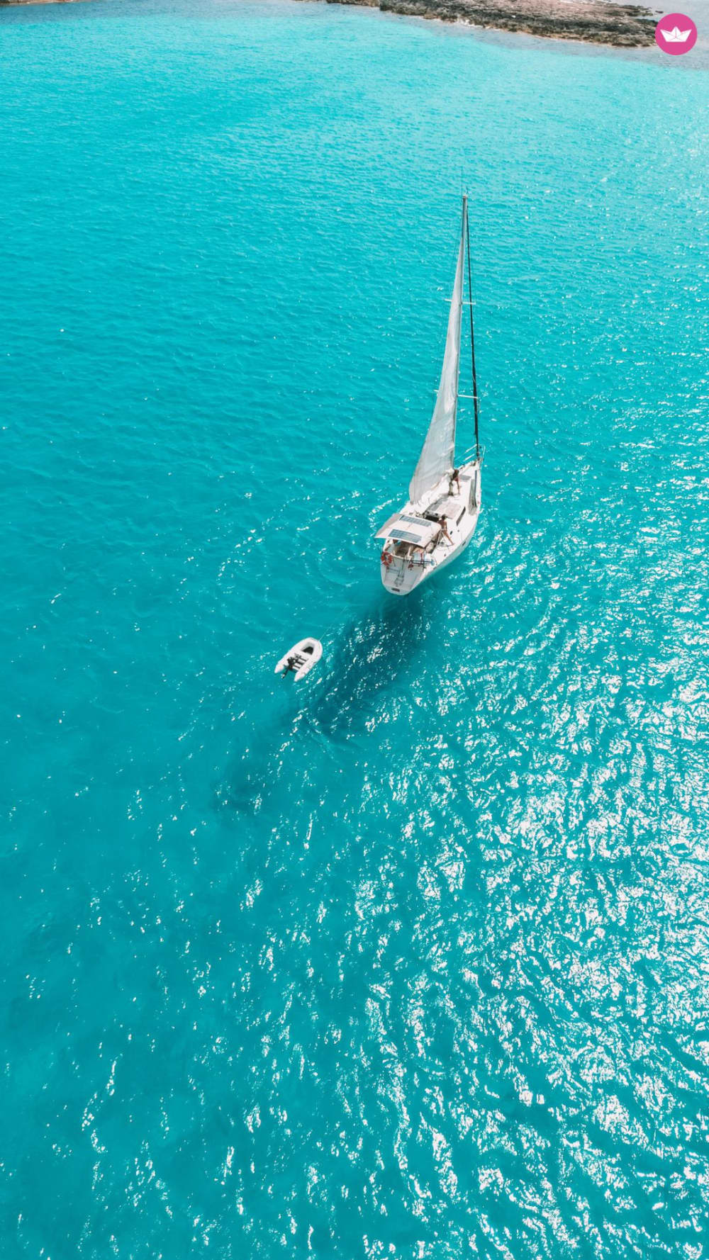 Privézeiltocht naar Formentera en het zuiden van Ibiza: een dag tussen turquoise wateren en ongerepte stranden