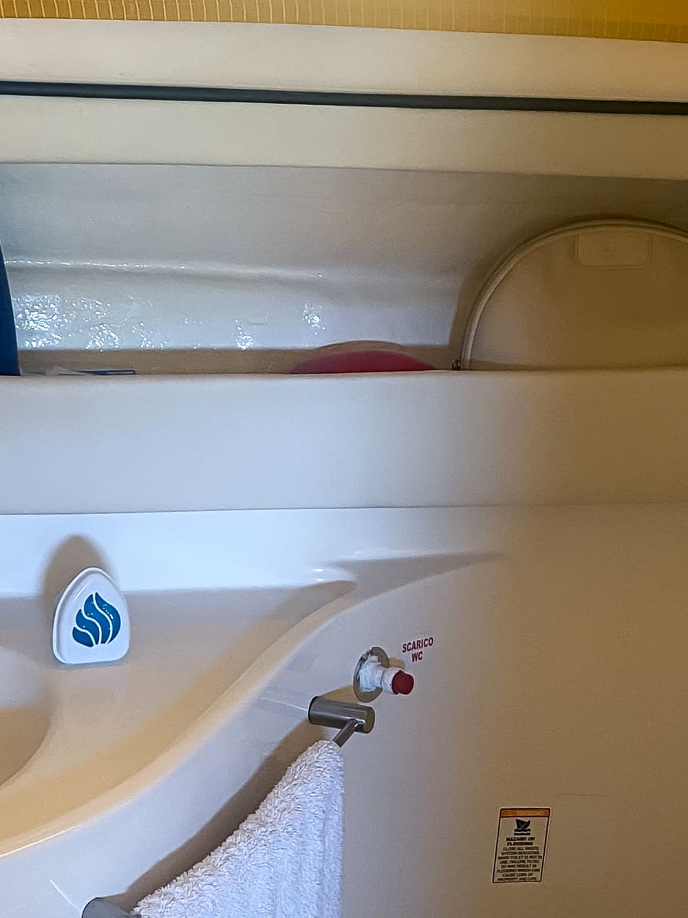 EVE - TAORMINA SEA ESCAPE: 7-godzinna wycieczka pełna relaksu, przygód i chwil, których nie da się przeżyć w czasie