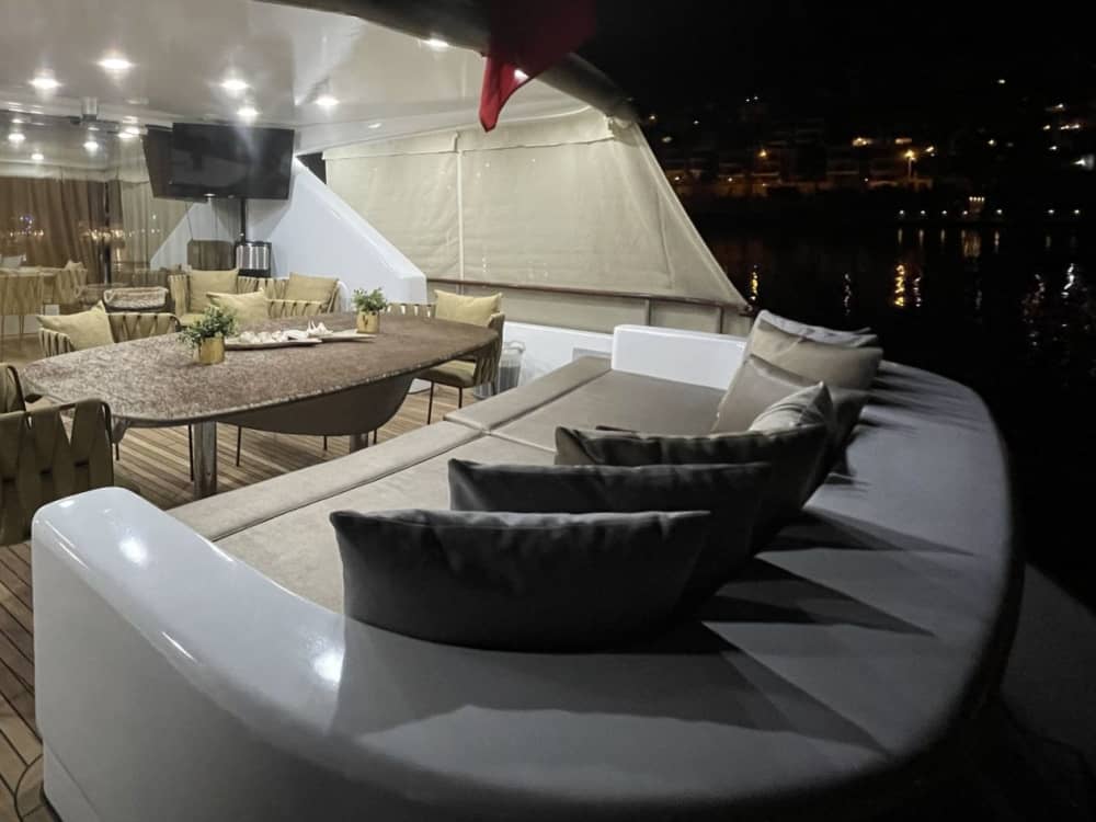 Croisière au coucher du soleil à Bodrum – Baie de Cennet, Baie de Hattat et Türkbükü