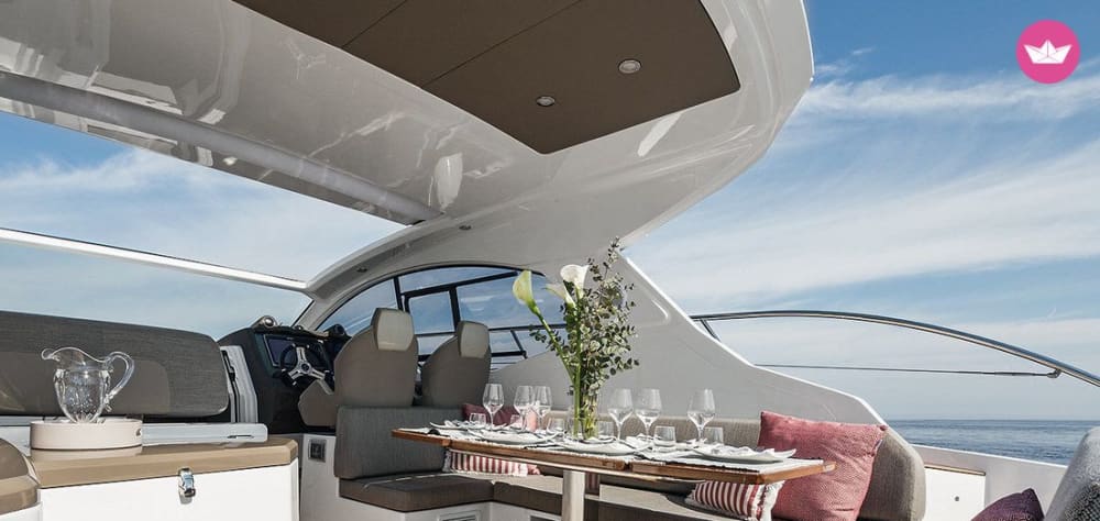 Cruzeiro inesquecível na baía de Taormina: sol, mar e relaxamento