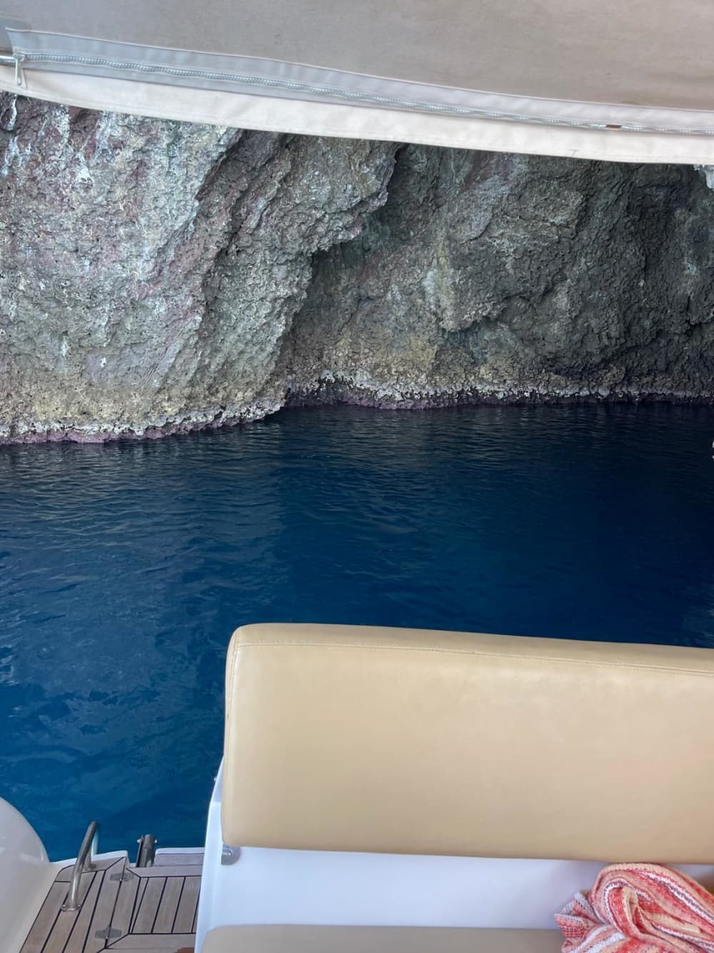 Crociera privata di mezza giornata: i luoghi più belli di Taormina