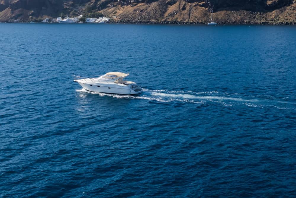 Votre propre Odyssée grecque : un voyage de 6 heures en bateau à moteur