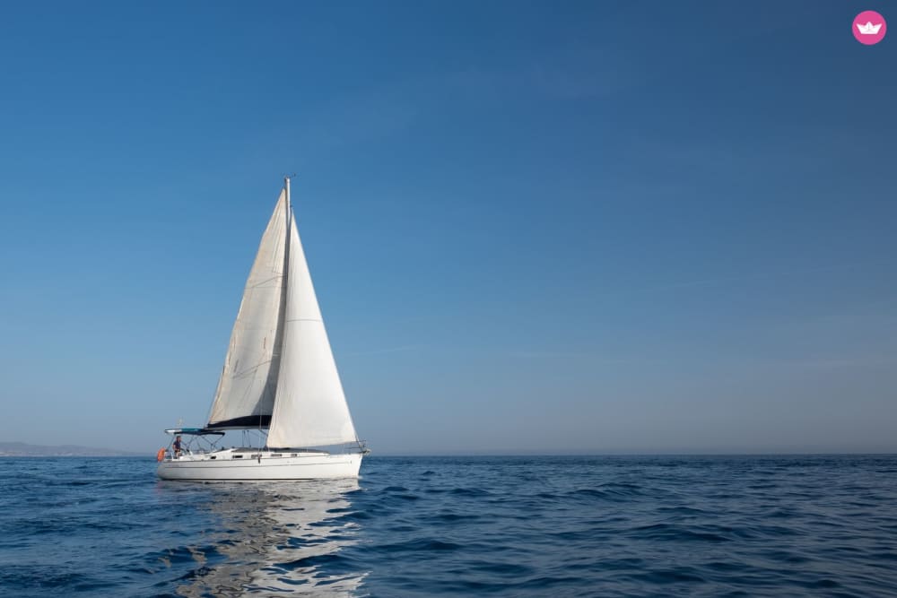 Marbella vom Horizont: Segeln, Delfine und Entspannung - 6-Stunden-Tagescharter