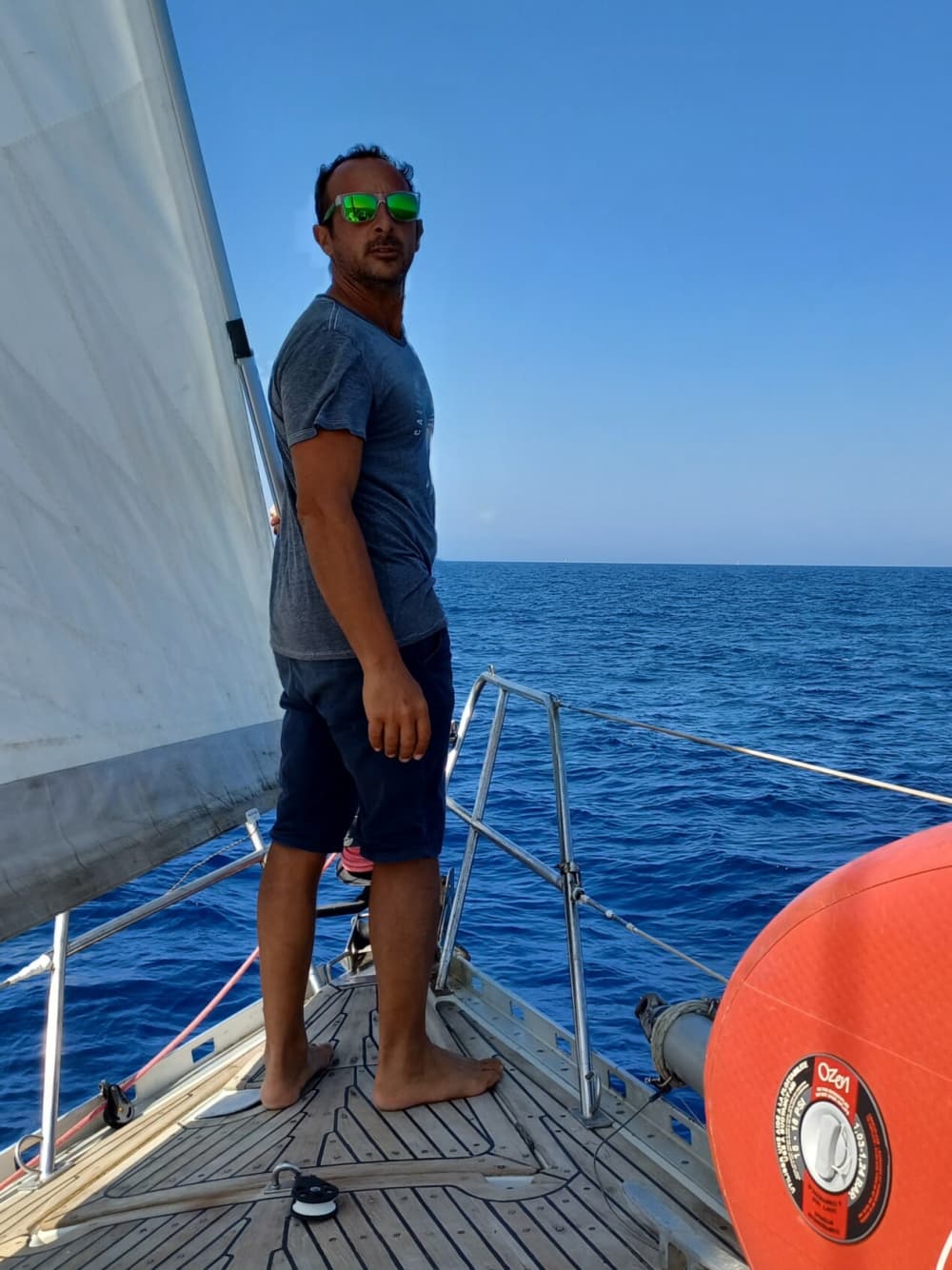 Geheime ontsnapping per zeilboot naar de verborgen schatten van de Agriates – All-inclusive dag (prijs per persoon 120€ volwassenen 80€ kinderen)