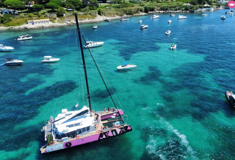 Sunset Cruise: 2 Stunden Magie auf einem Katamaran