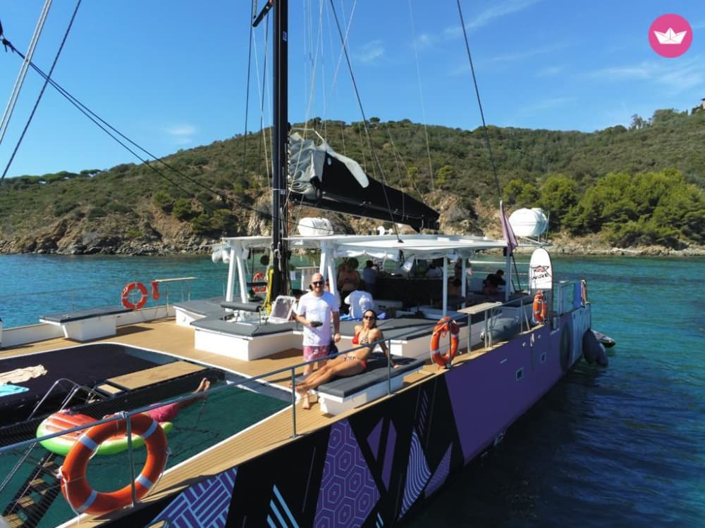 Sunset Cruise: 2 Stunden Magie auf einem Katamaran