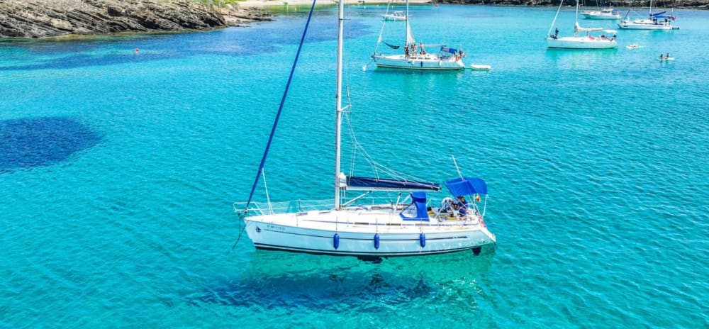 4ωρο ταξίδι με πλοίο: Cala Mezquida, Binibeca ή Punta Prima