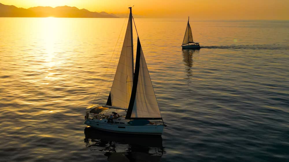 Avventura in barca a vela a Rethymno verso baie appartate