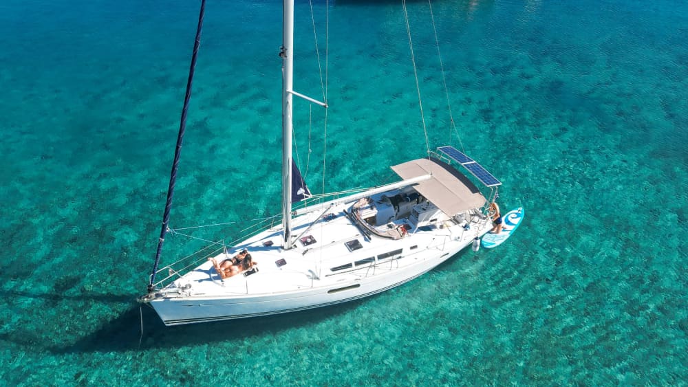 Avventura in barca a vela a Rethymno verso baie appartate