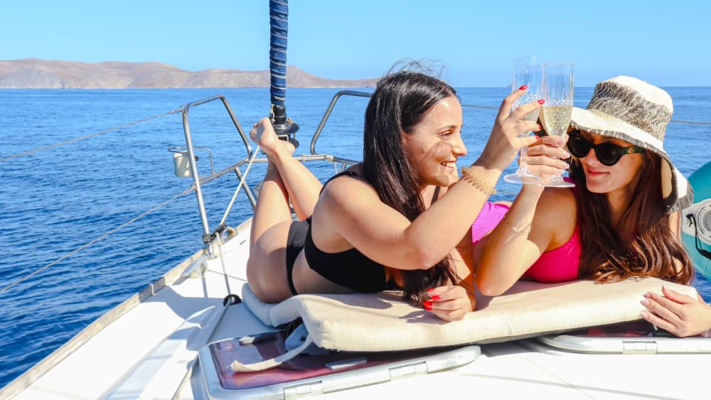 Avventura in barca a vela a Rethymno verso baie appartate