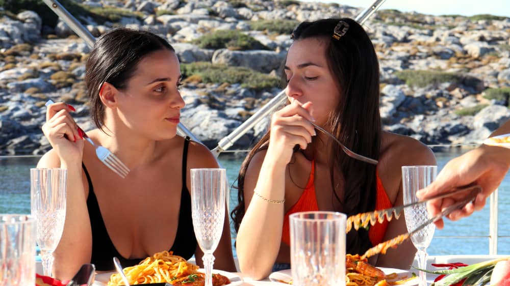 Avventura in barca a vela a Rethymno verso baie appartate