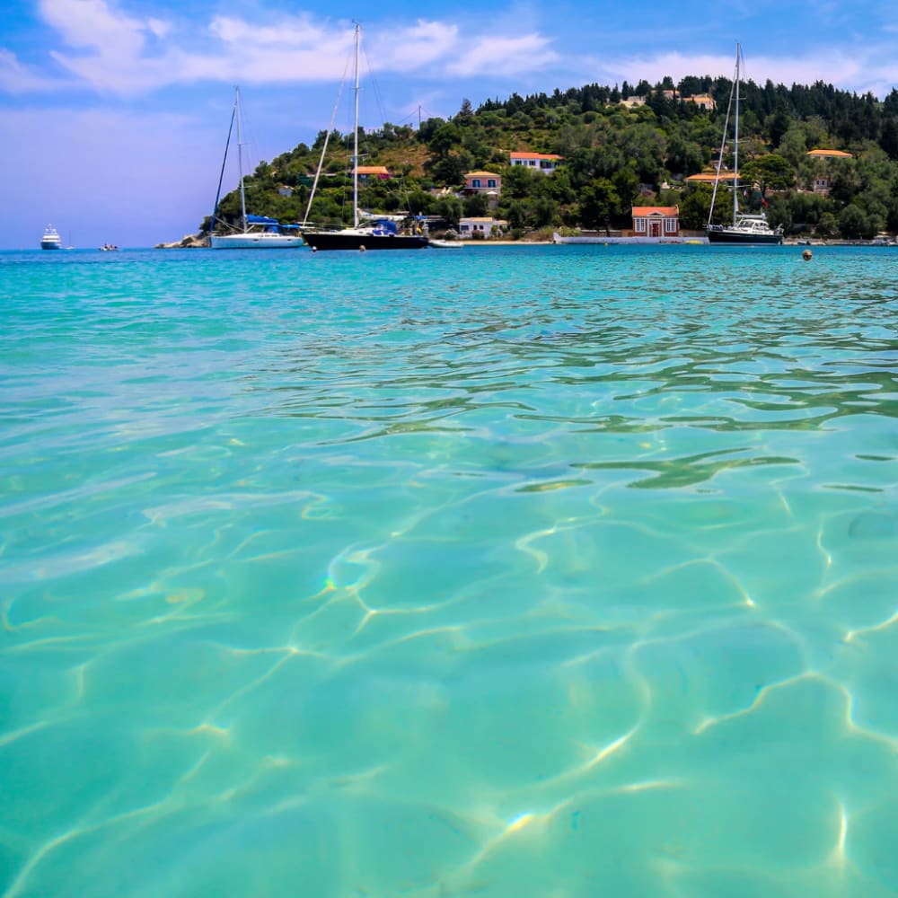 Ontdek de blauwe grotten van Paxos-Antipaxos