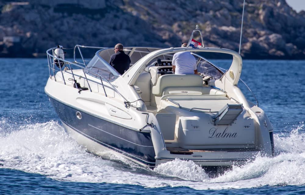 Enjoy the sun on a 8h boat trip in Dubrovnik