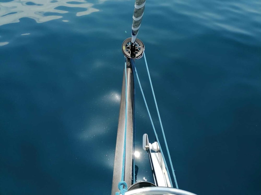 Prepare-se para a alegria: um dia inteiro de navegação autêntica em Donostia-San Sebastián a bordo de um veleiro.