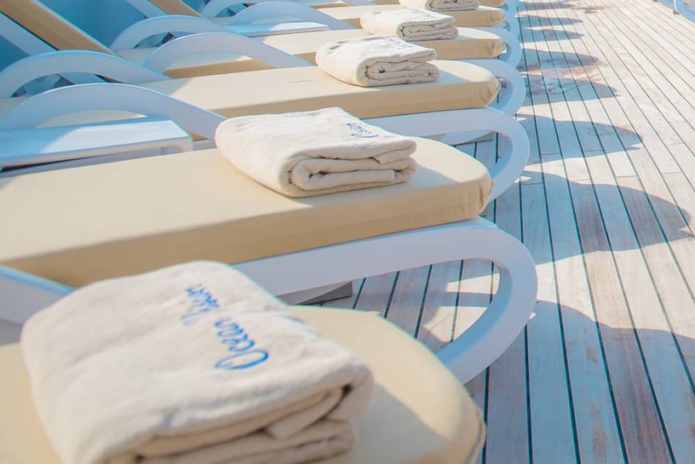 Croisière de 4 heures à Paphos vers la baie de corail et les grottes