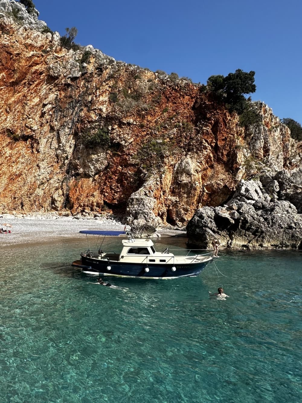 Private boat trip around Bar on a motorboat