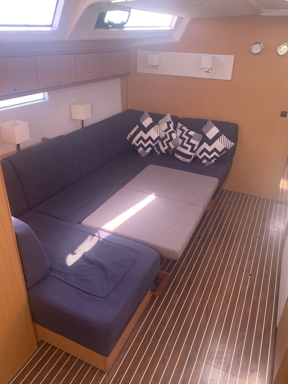 Utforska Gosport och njut av en heldags segling på en segelbåt